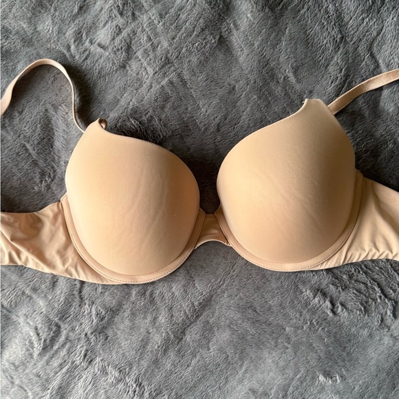 Victoria's Secret Other - VS Lightly Padded Nude Bra